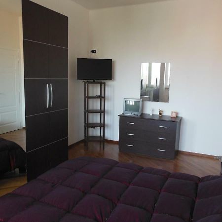Ferienwohnung La Casa Degli Artisti Trani Exterior foto